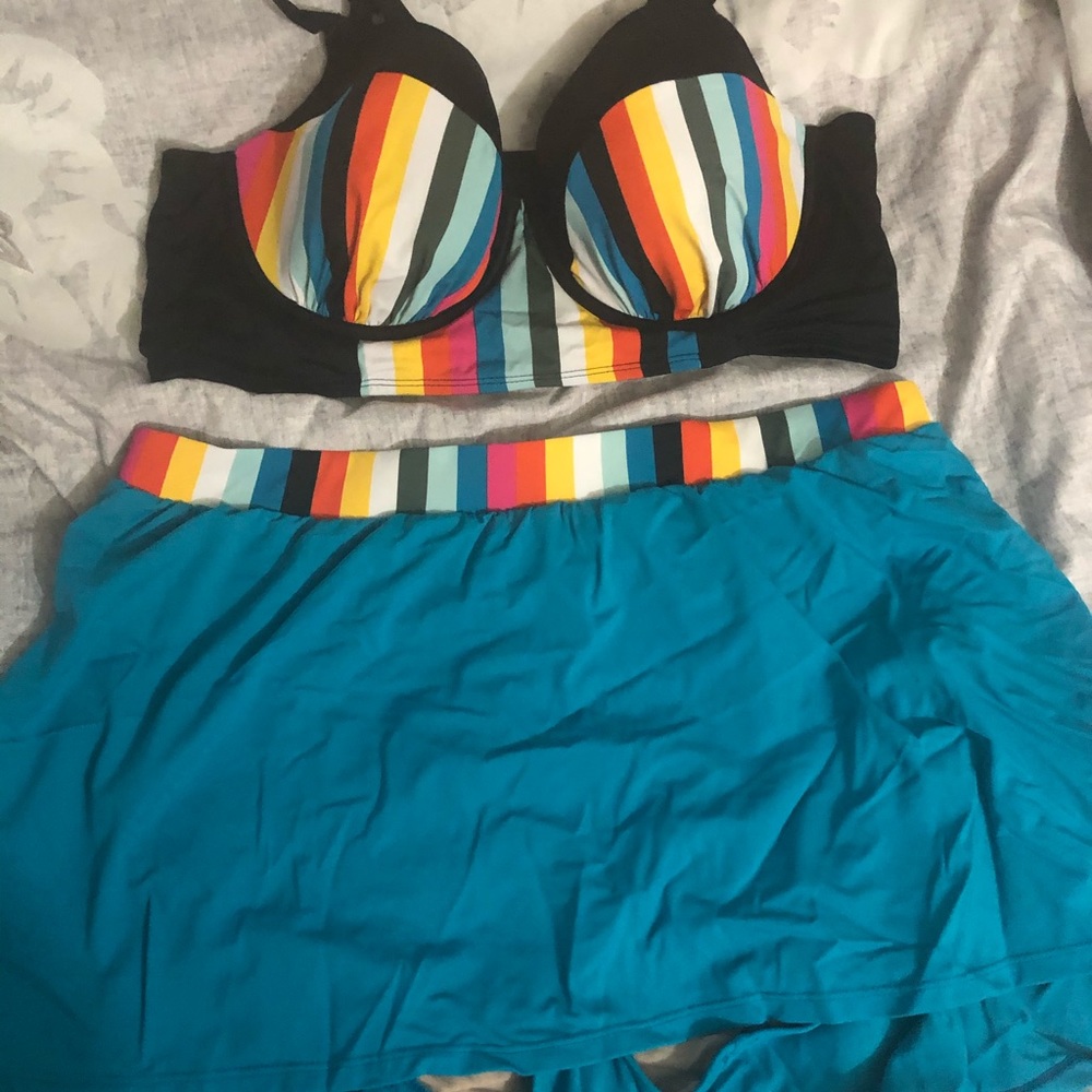 Cacique 2 piece plus size swimsuit